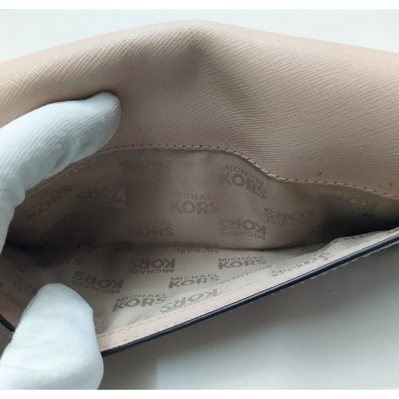 Michael Kors Pink Crossgrain Leather Pushlock Credit Card Bifold Wallet - Picture 15 of 16